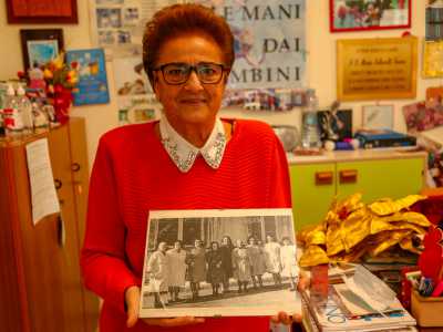 Il suo nome � ispirato al famoso pedagogista Giovanni Modugno, professore di Maria Saltarelli, colei che fond� l�istituto nel 1946. Oggi a dirigerlo c�� la figlia Rosa Savino, direttrice dal 1972